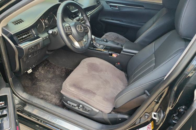 Used Lexus ES 2015 200 Comfort Edition Left Front Seat