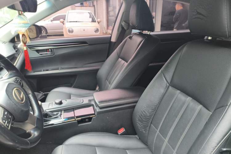 Used Lexus ES 2015 200 Elite Edition Left Front Seat