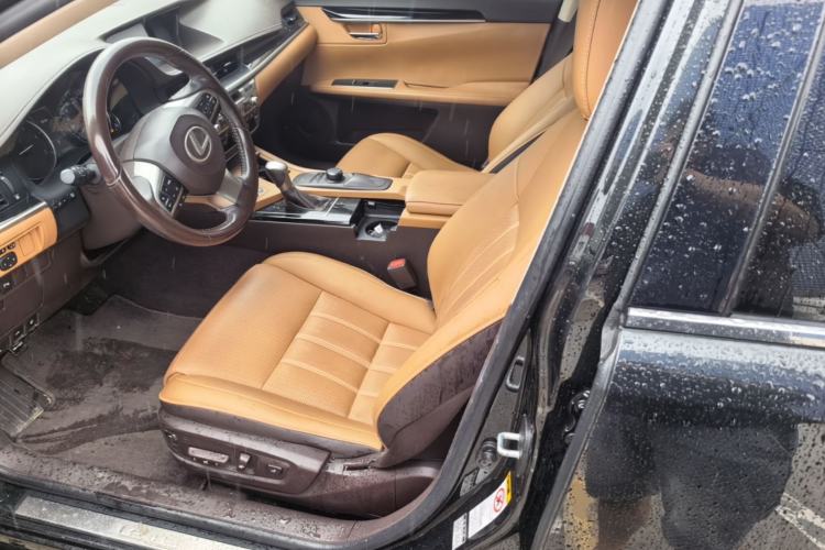 Used Lexus ES 2015 200 Elite Edition Left Front Seat