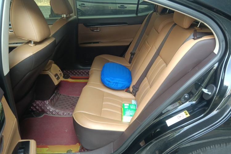 Used Lexus ES 2015 200 Elite Edition Left Rear Seat