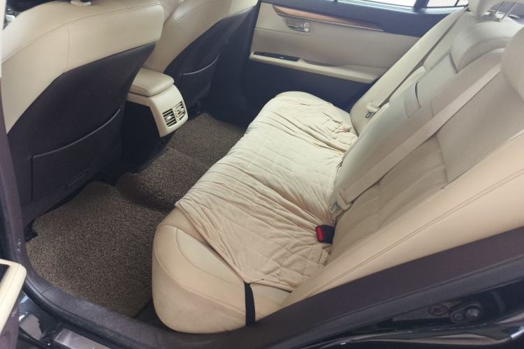 Used Lexus ES 2015 250 Elegant Edition Left Rear Seat