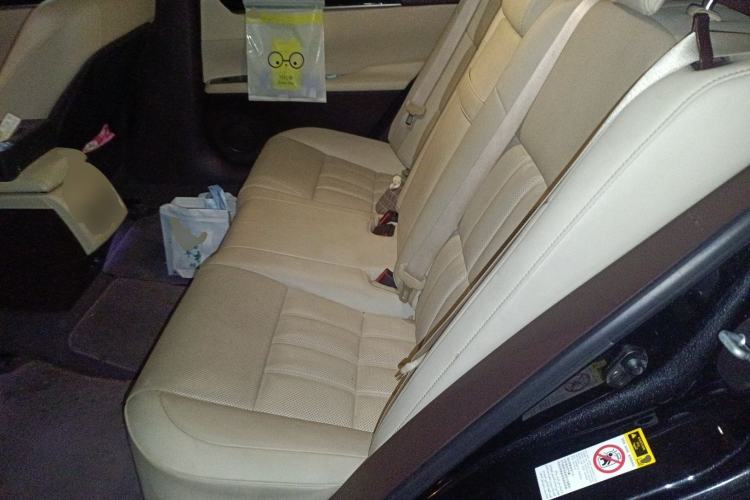 Used Lexus ES 2015 200 Elite Edition Left Rear Seat