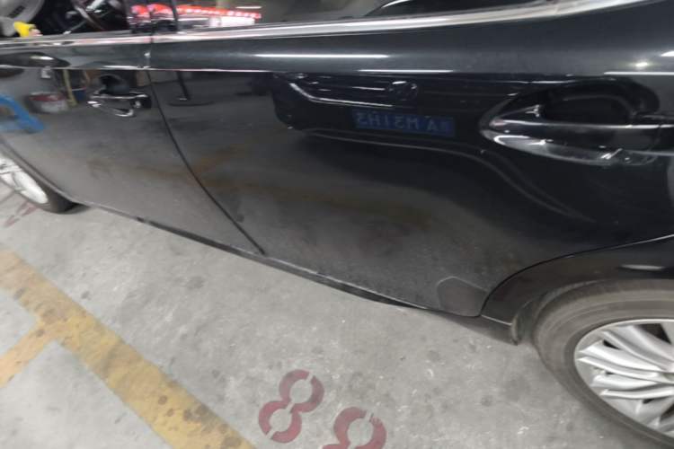 Used Lexus ES 2015 200 Elite Edition Left Side Sill