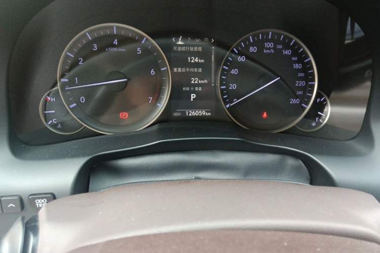 Used Lexus ES 2015 200 Elite Edition Odometer Close Up