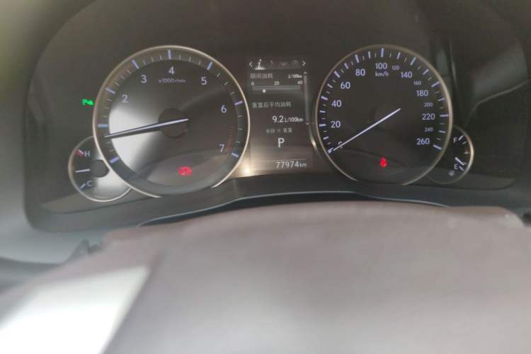 Used Lexus ES 2015 200 Elite Edition Odometer Close Up