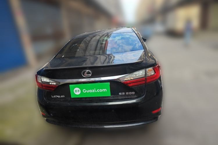 Used Lexus ES 2015 200 Elite Edition Rear