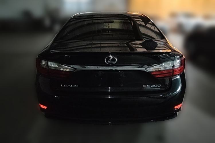 Used Lexus ES 2015 200 Elite Edition Rear