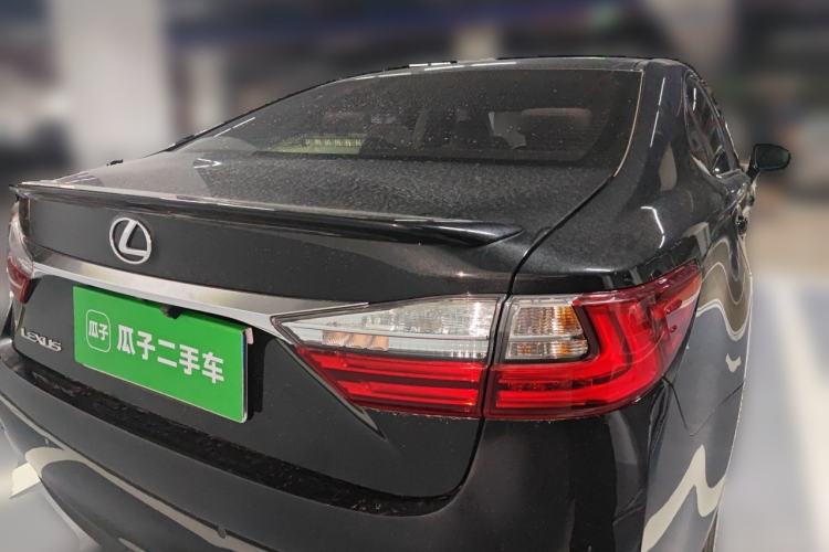 Used Lexus ES 2015 200 Comfort Edition Rear