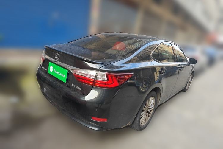 Used Lexus ES 2015 200 Elite Edition Rear Right 45 Deg