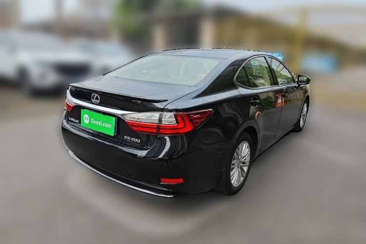 Used Lexus ES 2015 200 Elite Edition Rear Right 45 Deg