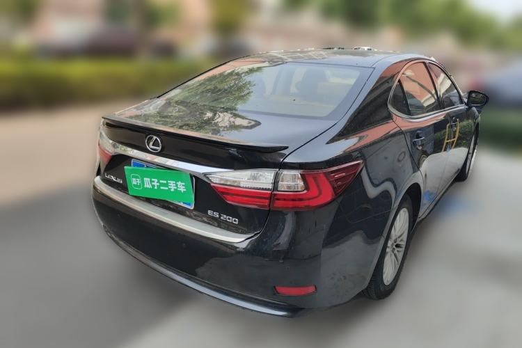 Used Lexus ES 2015 200 Elite Edition Rear Right 45 Deg