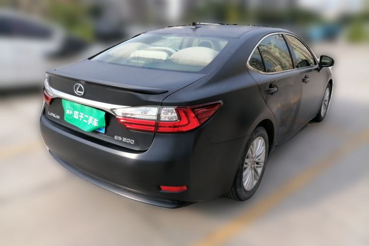 Used Lexus ES 2015 200 Elite Edition Rear Right 45 Deg