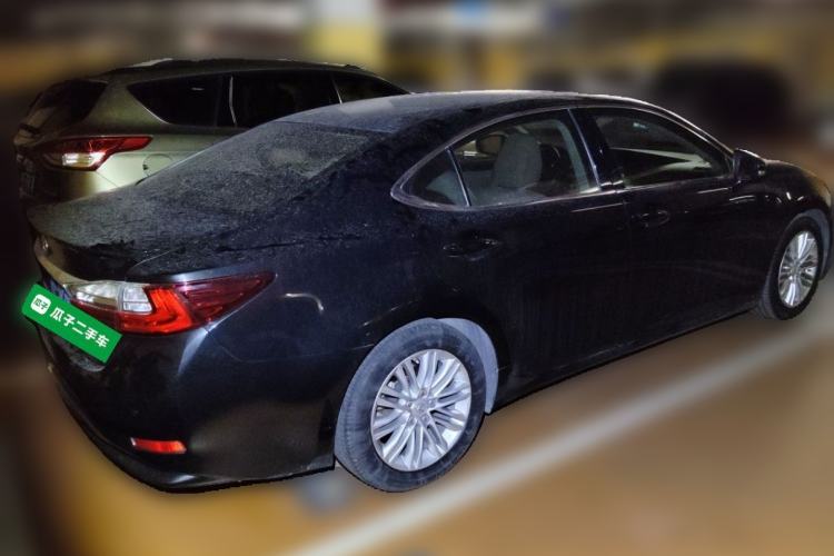Used Lexus ES 2015 200 Elite Edition Rear Right 45 Deg