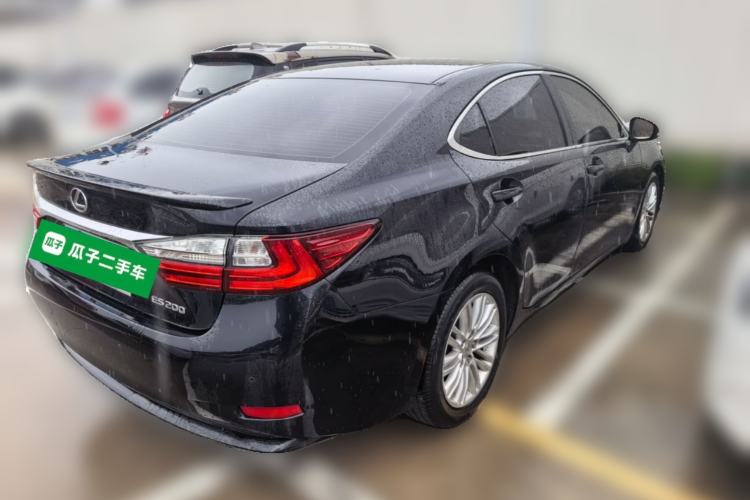 Used Lexus ES 2015 200 Elite Edition Rear Right 45 Deg