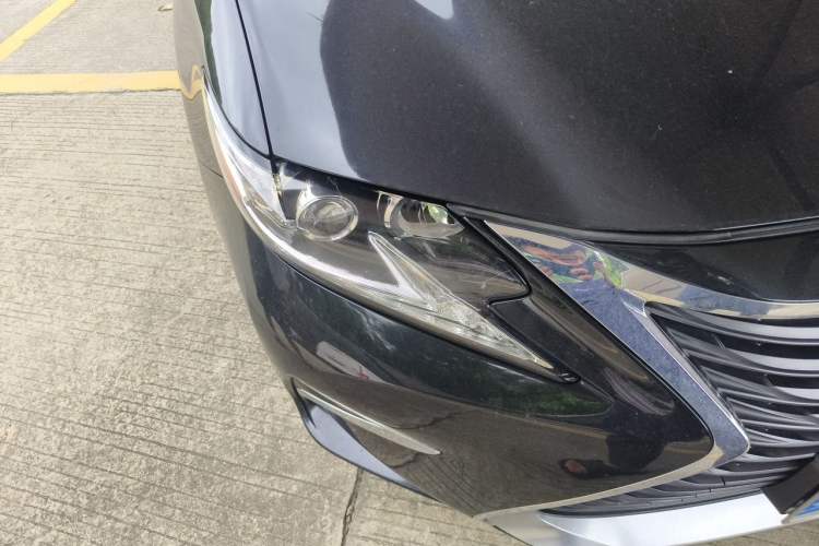 Used Lexus ES 2015 250 Elegant Edition Right Front Headlight