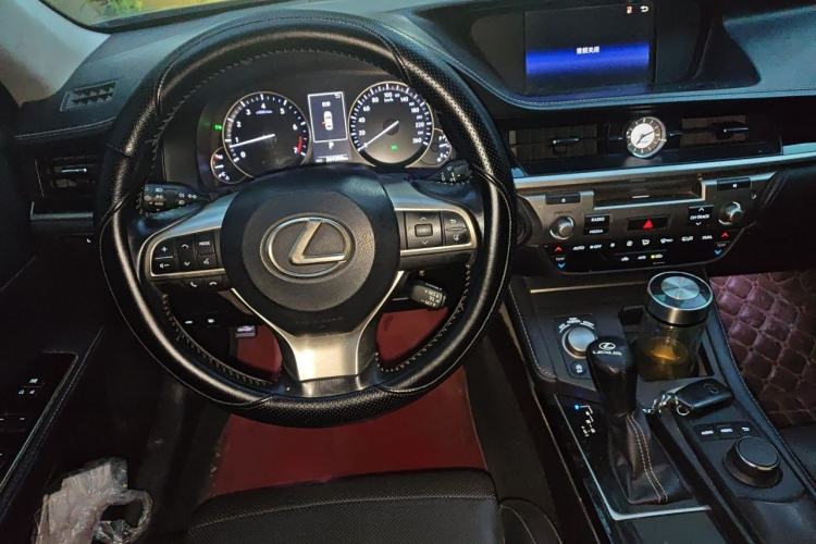 Used Lexus ES 2015 200 Elite Edition Steering Wheel