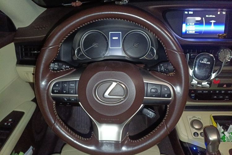 Used Lexus ES 2015 200 Elite Edition Steering Wheel