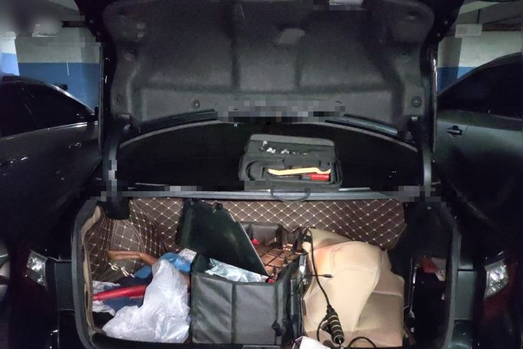 Used Lexus ES 2015 300h Comfort Edition Trunk