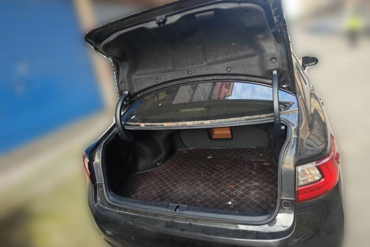 Used Lexus ES 2015 200 Elite Edition Trunk