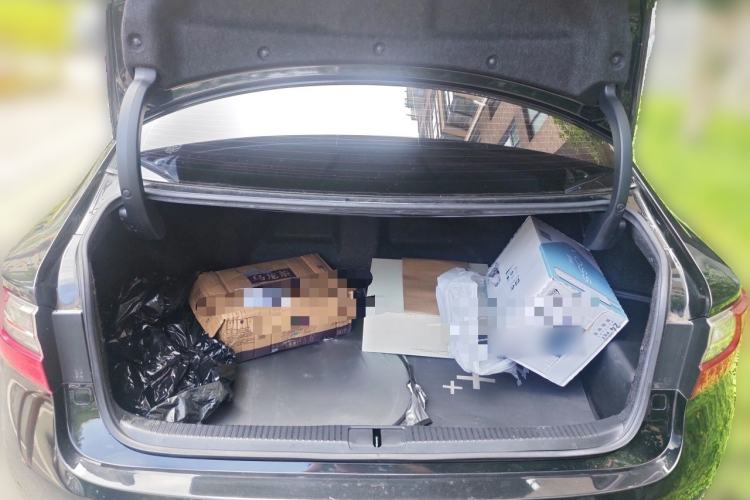 Used Lexus ES 2015 300h Comfort Edition Trunk