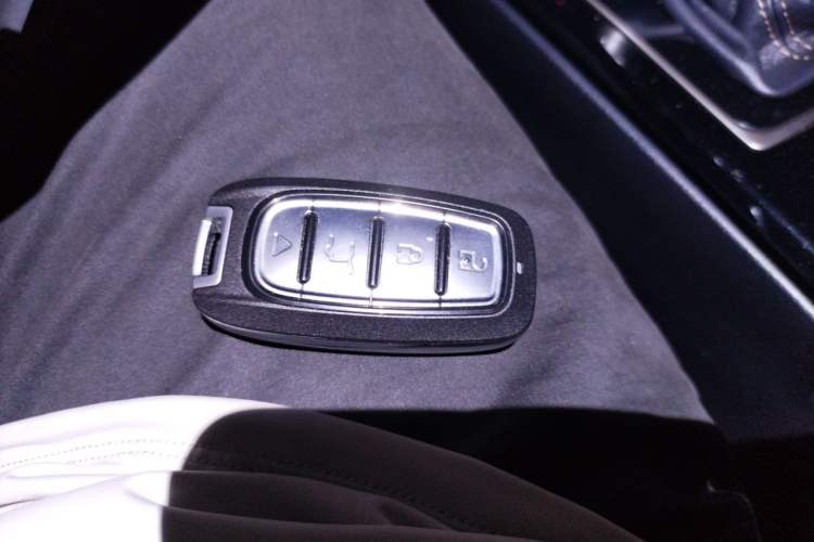 Used Lexus ES 2015 250 Elegant Edition Vehicle Key