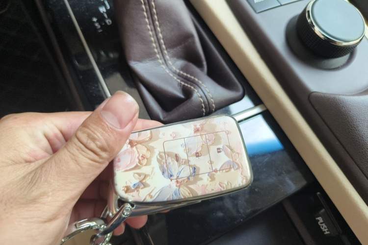 Used Lexus ES 2015 250 Elegant Edition Vehicle Key