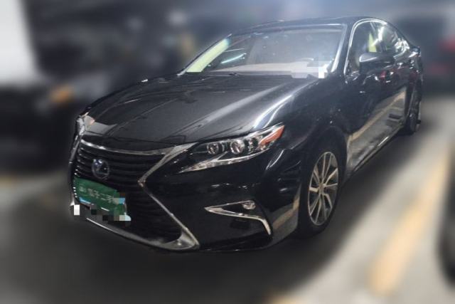 Used Lexus ES 2015 300h Luxury Edition