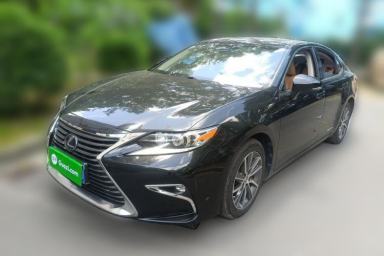 Used Lexus ES 2015 300h Comfort Edition