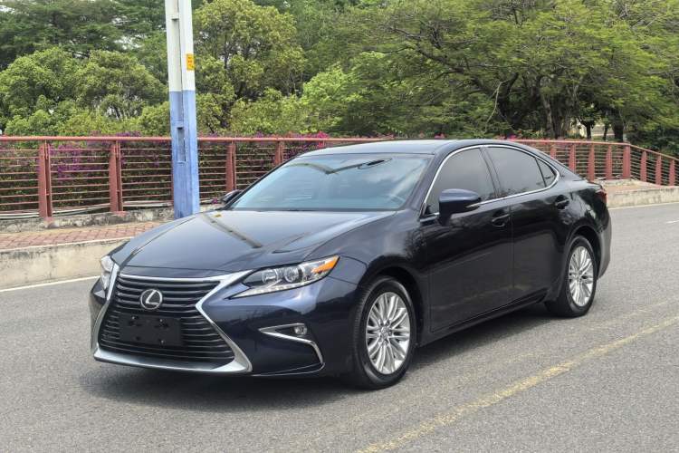 Used Lexus ES 2015 200 Elite Edition Guazi used car, China used car export, Used car for sale, Used  cars, Cheapest cars for sale