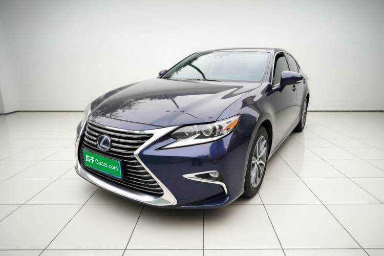 Ojetý Lexus ES 2015 300h Luxury Edition Guazi used car, China used car export, Used car for sale, Used cars, Cheapest cars for sale