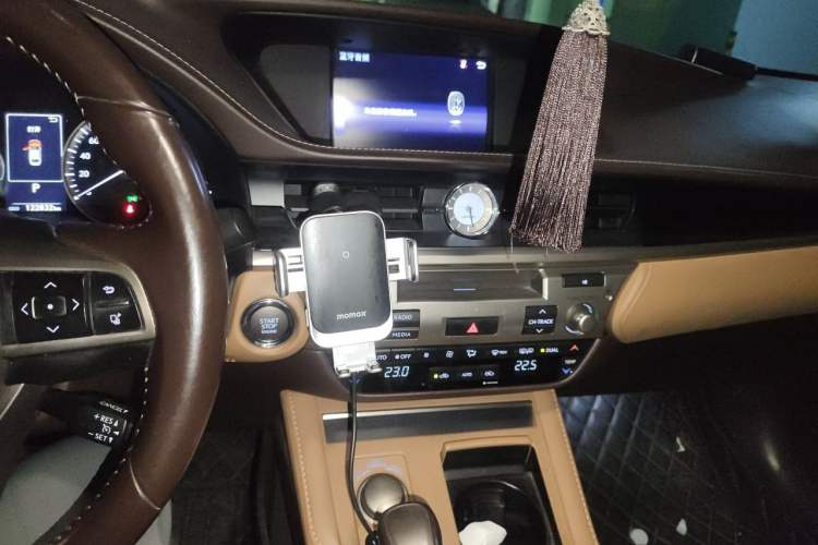 Used Lexus ES 2015 200 Elite Edition Audio And AC Panel