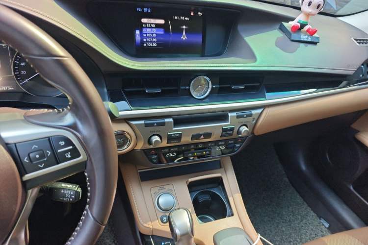 Used Lexus ES 2015 200 Elite Edition Audio And AC Panel