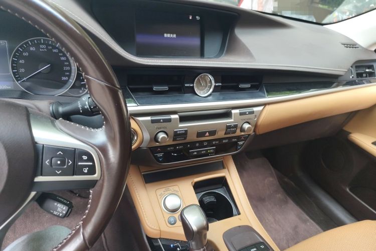 Used Lexus ES 2015 200 Elite Edition Audio And AC Panel