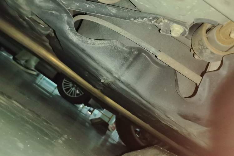 Used Lexus ES 2015 300h Luxury Edition Chassis Rear Left