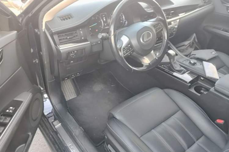 Used Lexus ES 2015 200 Elite Edition Driver Seat