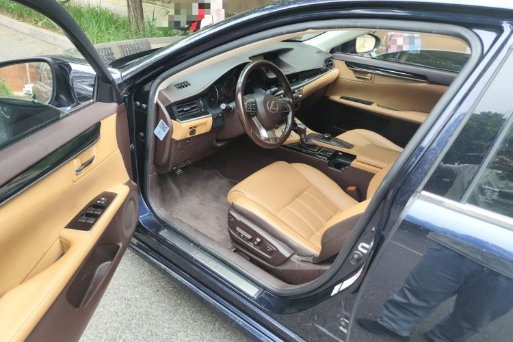 Used Lexus ES 2015 200 Elite Edition Driver Seat