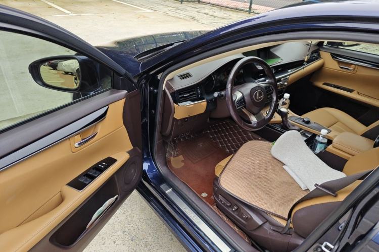 Used Lexus ES 2015 200 Elite Edition Driver Seat