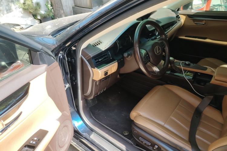Used Lexus ES 2015 200 Elite Edition Driver Seat