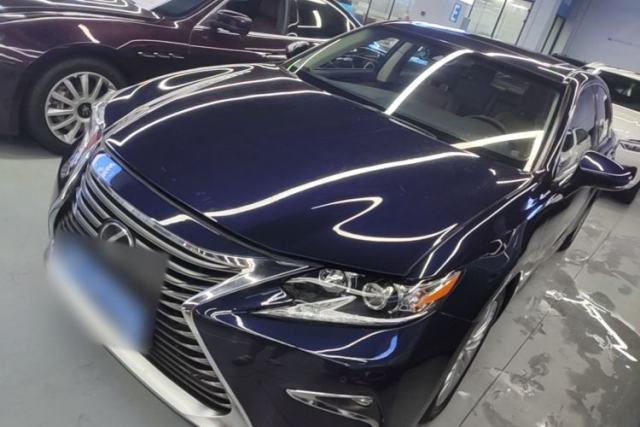 Lexus ES 2015 200 Comfort Edition с пробегом