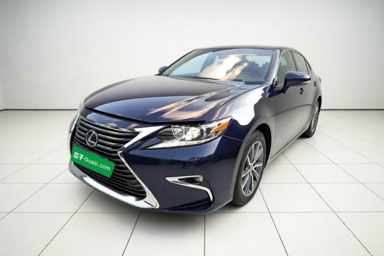 Lexus ES 2015 300h Comfort Edition с пробегом Guazi used car, China used car export, Used car for sale, Used cars, Cheapest cars for sale
