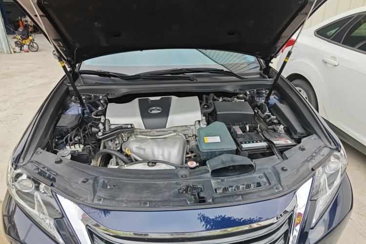 Used Lexus ES 2015 200 Elite Edition Engine Bay