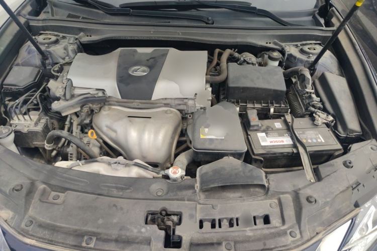 Used Lexus ES 2015 200 Elite Edition Engine Bay