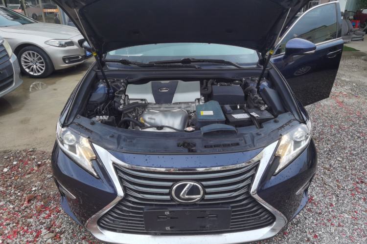 Used Lexus ES 2015 200 Elite Edition Engine Bay