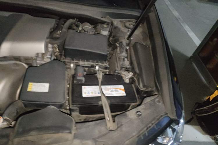 Used Lexus ES 2015 200 Elite Edition Engine Bay Left