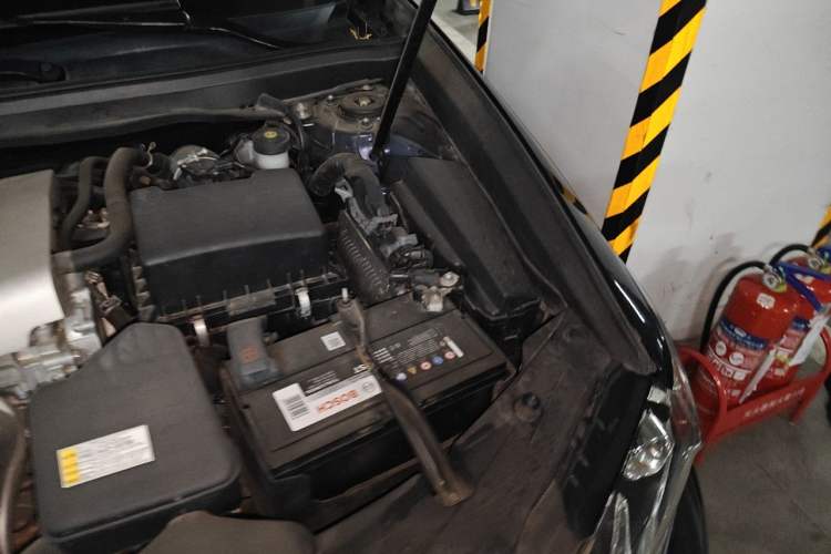 Used Lexus ES 2015 200 Elite Edition Engine Bay Left