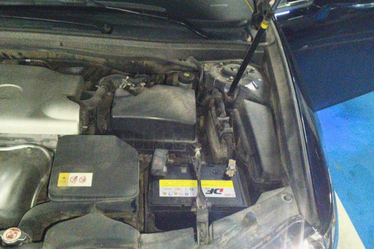 Used Lexus ES 2015 250 Elegant Edition Engine Bay Left