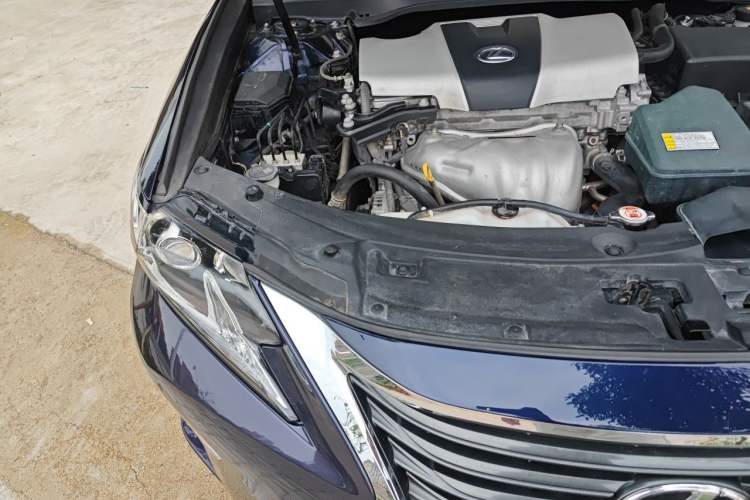 Used Lexus ES 2015 200 Elite Edition Engine Bay Right