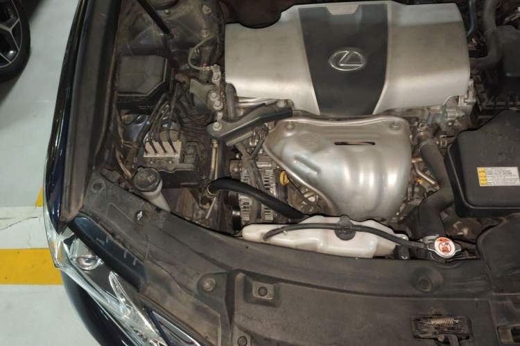 Used Lexus ES 2015 200 Elite Edition Engine Bay Right