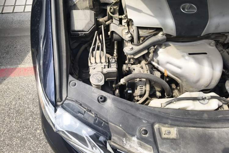 Used Lexus ES 2015 200 Elite Edition Engine Bay Right