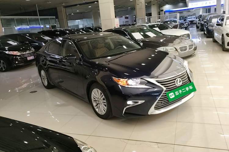 Used Lexus ES 2015 200 Elite Edition Exterior 1